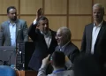 محمود احمدي نژاد د ایران ولسمشریزو ټاکنو ته نوم لیکنه وکړه