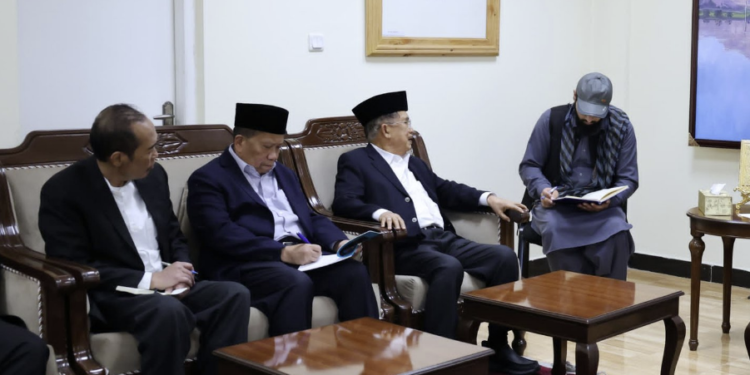 اندونیزیا په افغانستان کې په بېلابېلو برخو کې پانګونه کوي