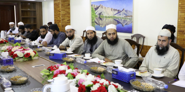 د جنوبي افریقا پانګوالو د افغانستان پر کانونو پانګونې ته لېوالتیا ښودلې
