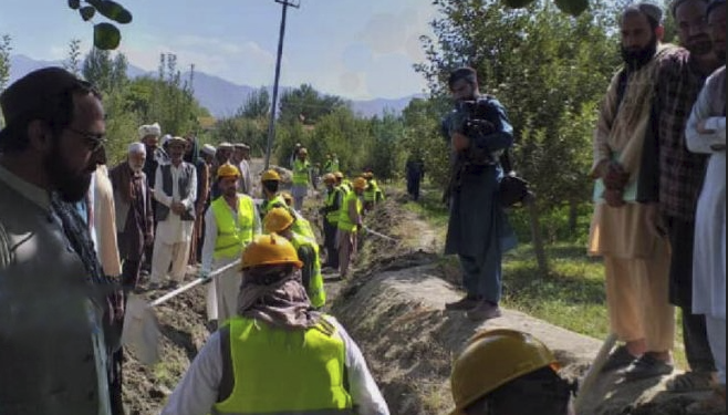 لوګر کې د ۱۴ کرنیزو کانالونو د پاکولو چارې پيل شوې