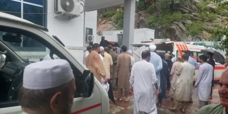 خیبر پښتونخوا کې د سېلابونو له امله د یوې کورنۍ ۱۱ غړي مړه شوي