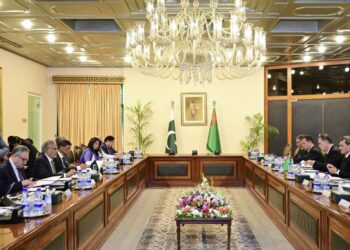 د پاکستان او ترکمستان چارواکو پر ټاپي پروژې خبرې کړې