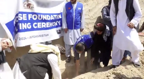 بلخ کې راستانه شویو کډوالو ته د ۴۰ کورونو جوړولو چارې پیل شوې