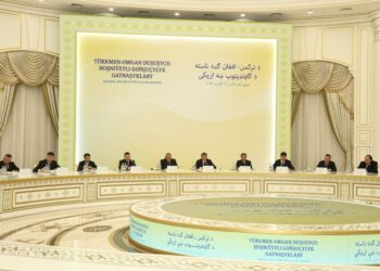 د افغانستان او ترکمنستان تر منځ مهم تړونونه لاسلیک شوي