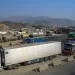 تورخم لاره یو ځل بیا د باروړونکو موټرو پر مخ تړل شوې