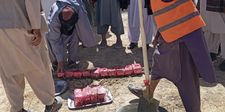 بادغیس کې ۳۰۰ کورنیو ته د څښاک پاکې اوبه برابریږي