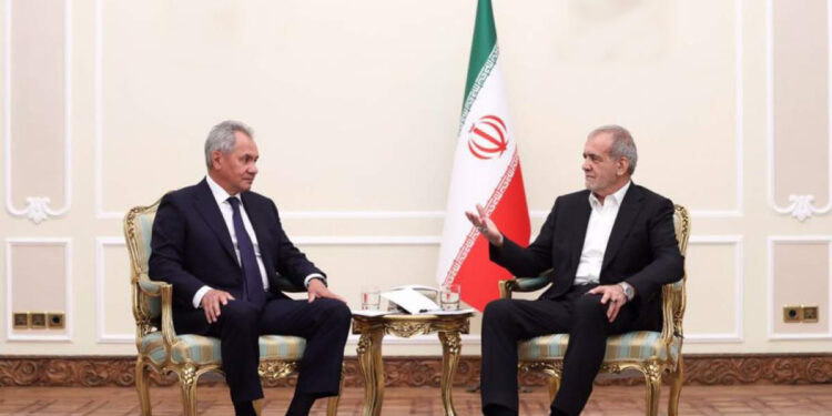 ایران: په سیمه کې د جنګ او کړکېچ پراخولو په لټه کې نه یو