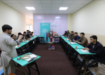 د هېواد په کچه ۱۵ زره ځوانانو ته روزنیز پروګرامونه پيلیږي