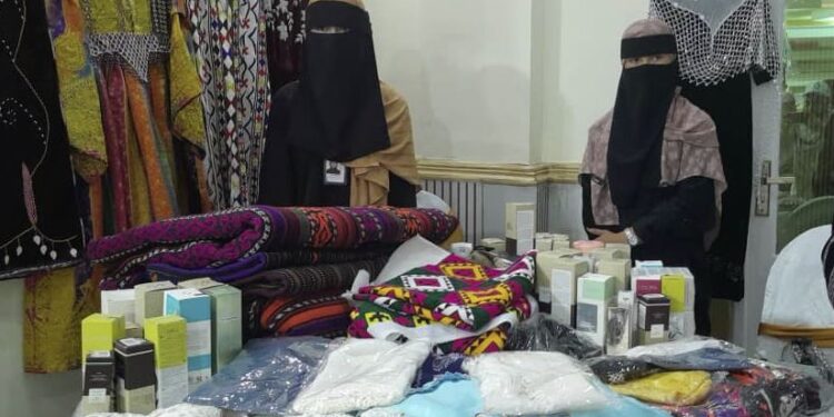تخار کې د کورنیو تولیداتو او ښځینه لاسي توکو نندارتون پرانیستل شوی
