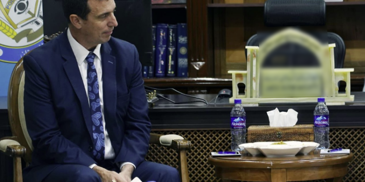 مشاو: د ملګرو ملتونو او سرپرست حکومت ترمنځ اړیکې پیاوړې شوي