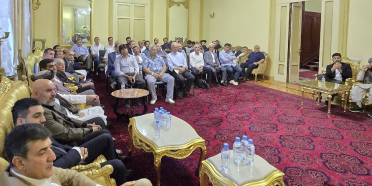 خیرخواه: افغان کدرونه دې بېرته خپل هېواد ته راستانه شي