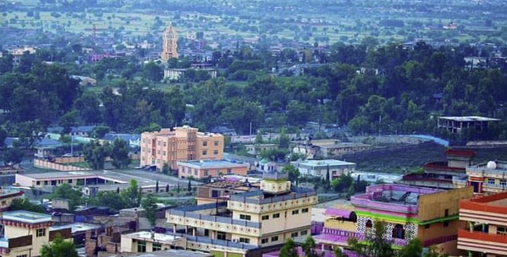 خوست کې د سړک او کانال جوړولو دوه پروژې پيل شوې
