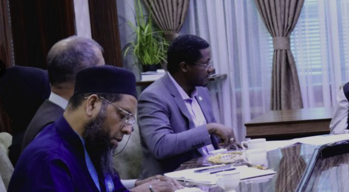 خلکو ته د معیاري روغتیايي خدمتونو پر وړاندې کولو ټینګار شوی