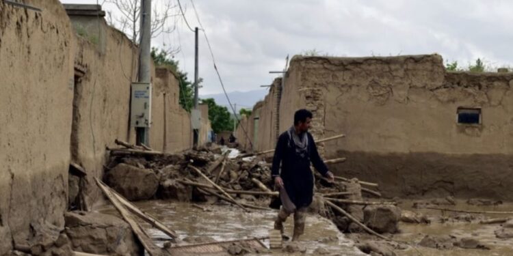 اوچا: تېره جولای افغانستان کې سېلابونو ۴۳۸کسانو ته مرګ ژوبله اړولې