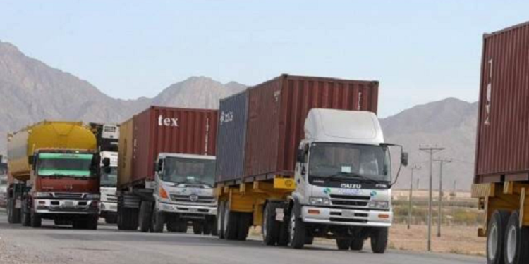 د افغانستان او ایران د سوداګرۍ کچه تر ۲ میلیارد ډالرو زیاته شوې