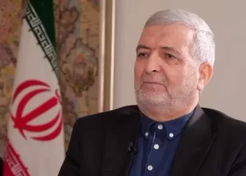 ایران له افغانستان سره د اقتصادي همکاریو پر پراختیا ټینګار کړی