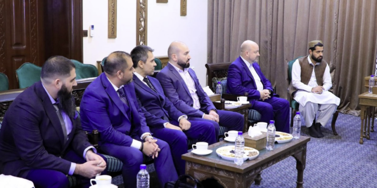 بحریني او روسي پانګوالو افغانستان کې پانګونې ته لېوالتیا ښودلې