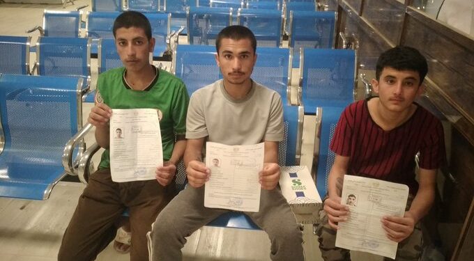د عراق له زندانونو درې تنه نور افغانان خوشې شول