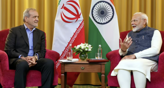 پزشکیان: افغانستان سره تعامل اړین او د سیمې هېوادونو ګډه اړتیا ده