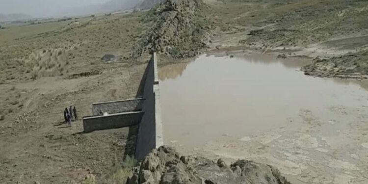 خوست کې د یوه کوچني بند د جوړېدو چارې پیل شوې