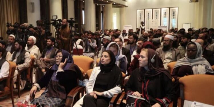 اوتنبایوا:د اقلیم بدلون په تړاو بحثونو کې باید د افغانانو غږ واورېدل شي
