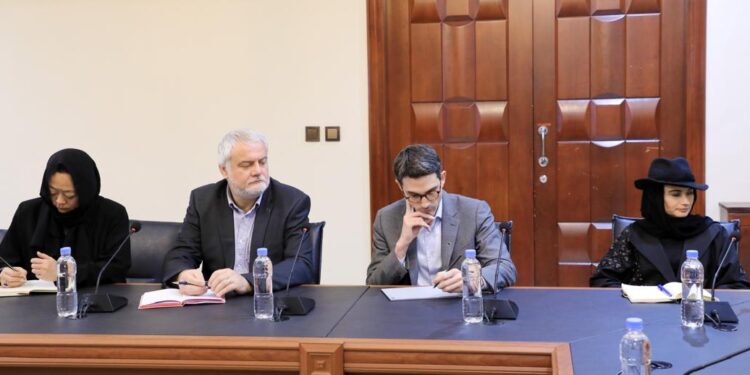 چارواکي: سرپرست حکومت د نړۍ ټولو اندېښنو ته رسېدنه کړې ده