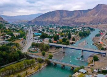بدخشان کې د یوې ترافیکي پېښې له امله ۱۱ کسانو ته مرګ ژوبله اوښتې