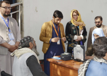 خپلو مېنو ته د بې ځایه شویو کورنیو بایوميټریک پیل شو