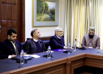 قمي: تهران چمتو دی افغانستان کې خپلې نیمګړې پروژې بشپړې کړي