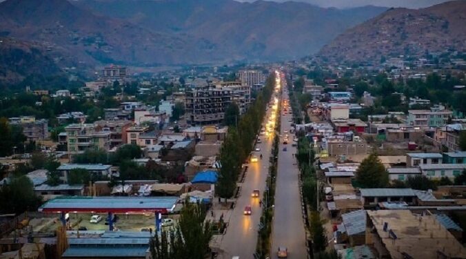 بدخشان کې د ترافیکي پېښې له امله ۳ کسانو ته مرګ ژوبله اوښتې