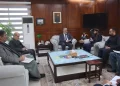 پاکستان کې د افغان زدهکړیالانو د ستونزو حل په اړه خبرې شوي