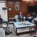 پاکستان کې د افغان زدهکړیالانو د ستونزو حل په اړه خبرې شوي