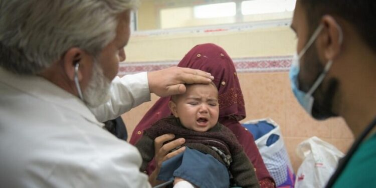د هوا په سړېدو او ککړېدو سره، د ماشومانو تنفسي ناروغۍ زیاتې شوې