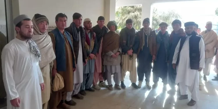 د پاکستان له زندانونو ۲۹ افغانان خوشې شول