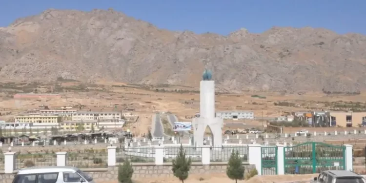 دایکندي کې راستنېدونکو کډوالو ته ښارګوټی جوړیږي