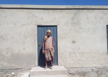 هېواد کې د اړمنو لپاره زر سرپناوې جوړې شوي