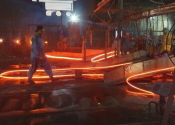 د صنعتکارانو او سوداګرو لپاره د امتیازونو طرزالعمل توشیح شو