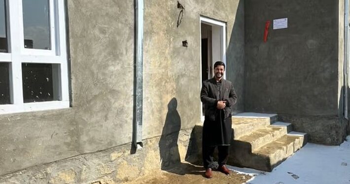 یو این ایچ سي ار: افغانستان کې مو لسګونو بې ځایه شویو ته سرپناوې جوړې کړې دي