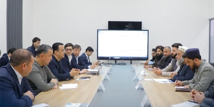 د افغانستان او ازبیکستان تر منځ ګډه سوداګریزه غونډه شوې