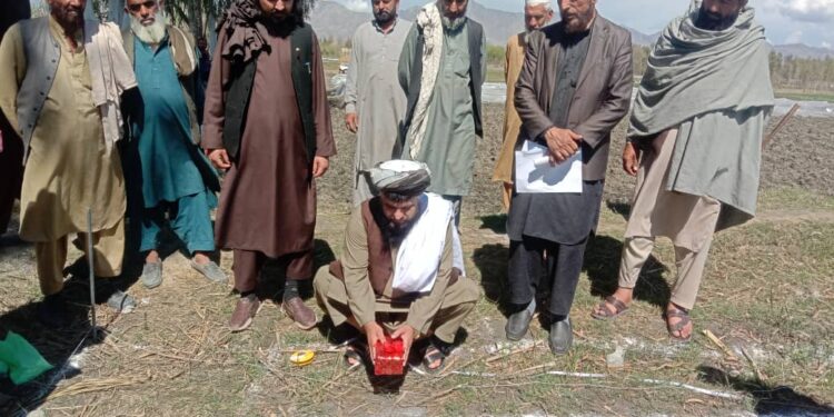 ننګرهار کې د کرنیزو ځمکو خړوبولو لپاره د اوبو ۸ شبکې جوړیږي