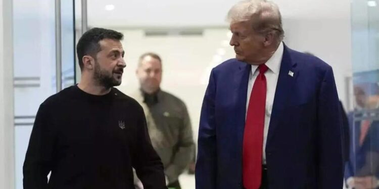 زیلېنسکي: له ټرمپ سره مې واضح او ګټورې خبرې وکړې