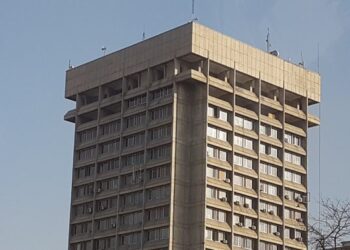 مخابراتو وزارت: د ګرځنده ټلېفونونو واردوونکي باید جوازلیک ترلاسه کړي