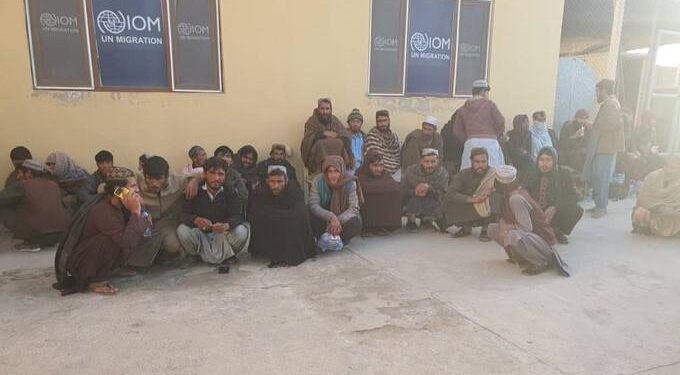 د پاکستان له زندانونو ۴۷ نور افغانان خوشې شول