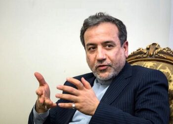عراقچي: غیري قانوني کډوال به په تدریج او باعزته ډول ستانه کړای شي