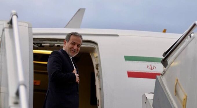 د ایران د بهرنیو چارو وزیر نن چین ته سفر کوي