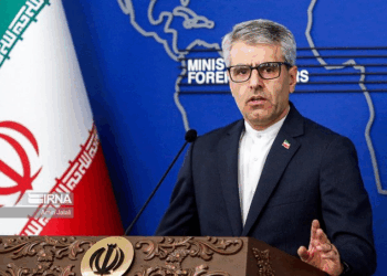ایران: امریکا دې د ضد او نقیض دریځونو وضاحت ورکړي