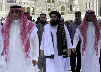 د بهرنیو چارو سرپرست وزیر؛ سعودي عربستان ته په سفر تللی دی