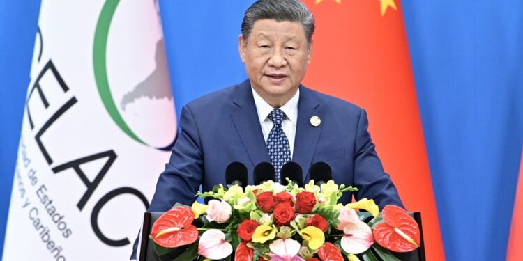 شي جين پينګ د چين، لاتيني امريکا او کاربين اتحاد فورم د وزيرانو څلورمې غونډې د پرانيستلو په مراسمو کې ګډون وکړ
