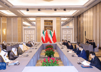 لي چيانګ د کويټ له وليعهد سره وکتل