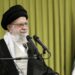 خامنه یي: ګومان نه کوم له امریکا سره روان مذاکرات کومه پایله ورکړي